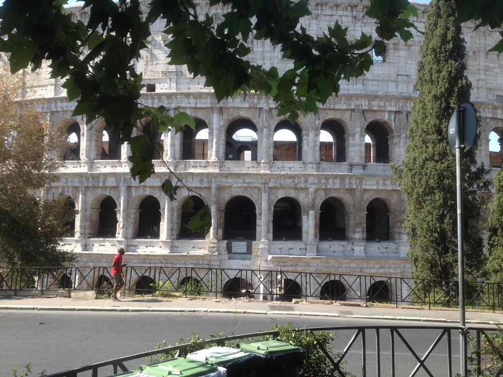 House&Colosseum Rom Eksteriør billede